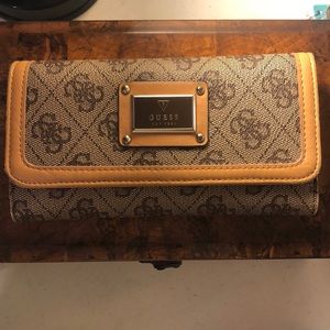 Guess Scandal SLG Slim Clutch Bag Wallet